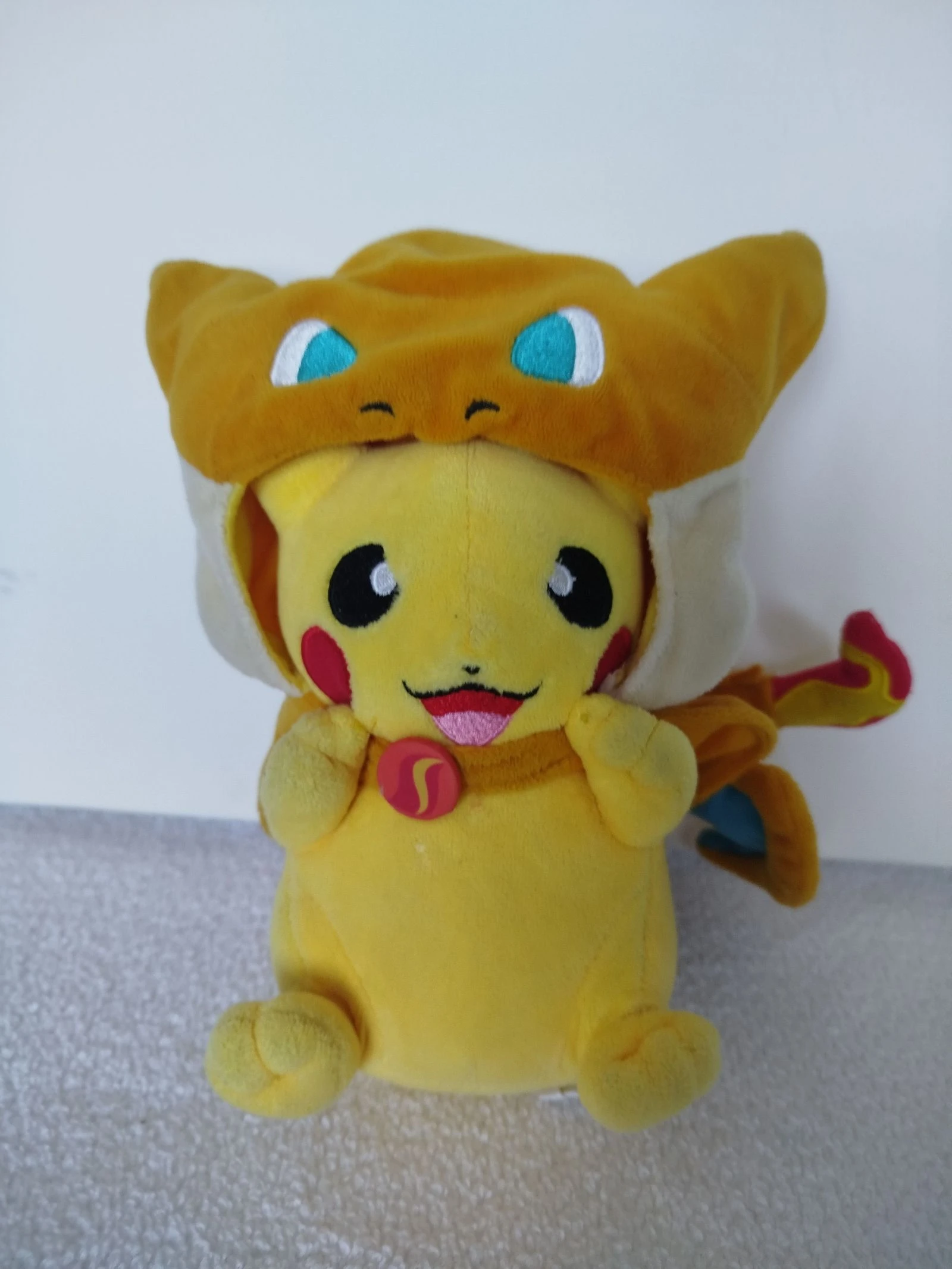 Peluche Pokémon Pikachu 